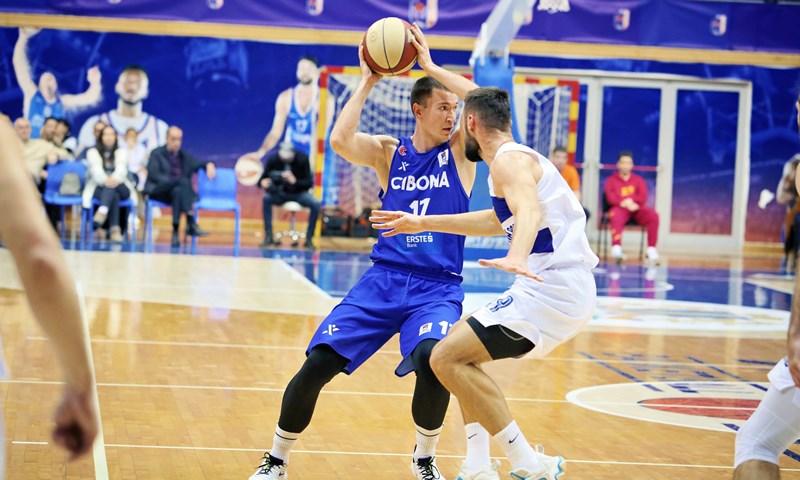 Cibona odigrala slabu završnicu i izgubila kod Mornara