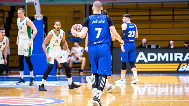 Cibona upisala vrlo važnu pobjedu, Split tijesno poražen od Budućnosti