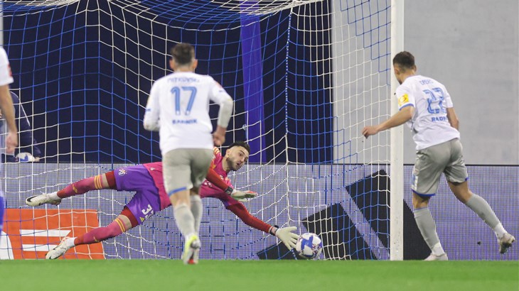 [VIDEO] Nevistić fantastičnom obranom učvrstio status Dinamovog junaka