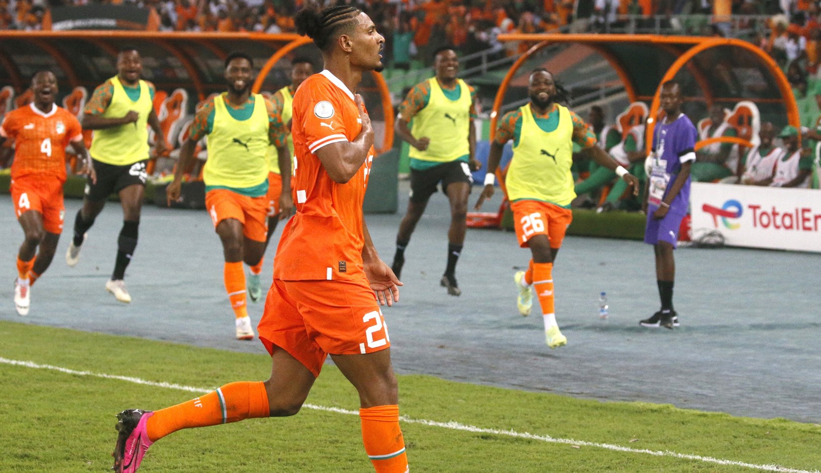 Obala Bjelokosti bez Hallera na Afričkom kupu nacija, mijenja ga napadač Aston Ville