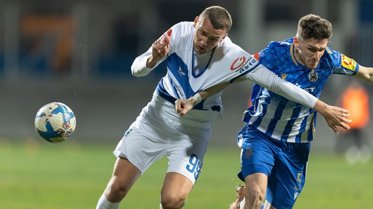 [VIDEO] Jon Mersinaj zaradio dva žuta kartona, Lokosi ostali s desetoricom