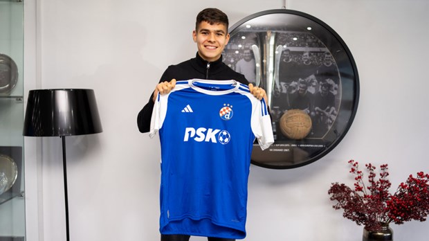 Dinamov mladi talent nakon debija potpisao višegodišnji ugovor s klubom