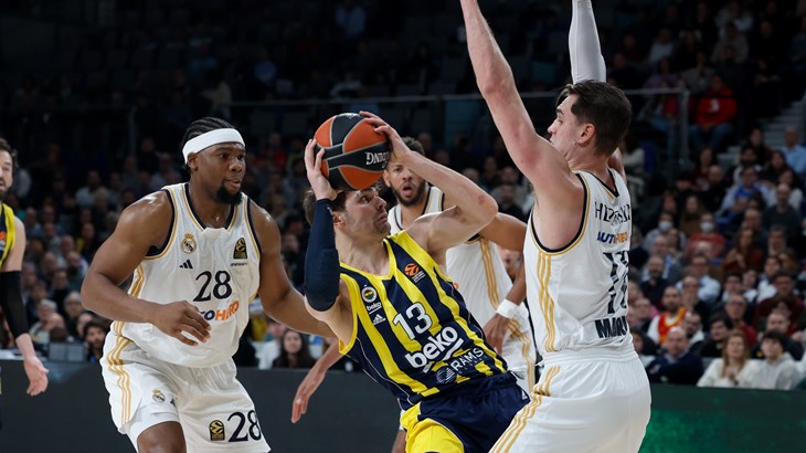 Hezonja dobar u porazu Reala, James postao najbolji strijelac u povijesti Eurolige