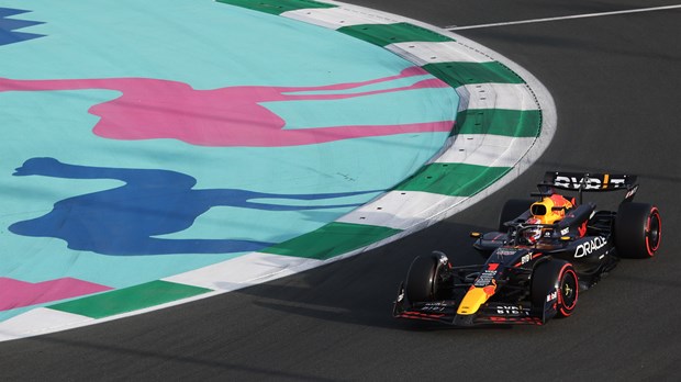 Max Verstappen i u Saudijskoj Arabiji kreće s pole positiona