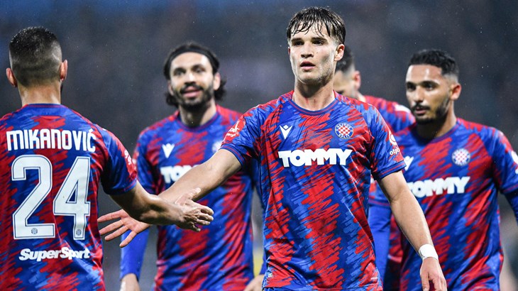 [VIDEO] Pukštas iskoristio lošu reakciju Banića za novi gol Hajduka