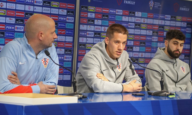 Gvardiol: 'Nadam se da će Dinamo pobijediti i uzeti titulu', Pašalić: 'Puno toga odlučit će derbiji koji dolaze'