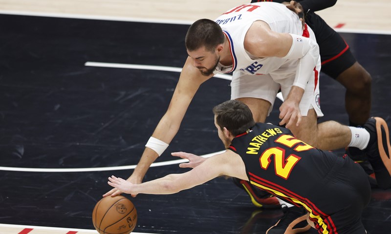Zubac ponovno vrlo dobar, Clippersi prejaki za Šamanićev Jazz