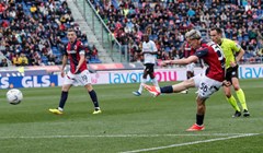 Bologna rutinski nadigrala zadnju ekipu lige, nastupili Bradarić i Bašić