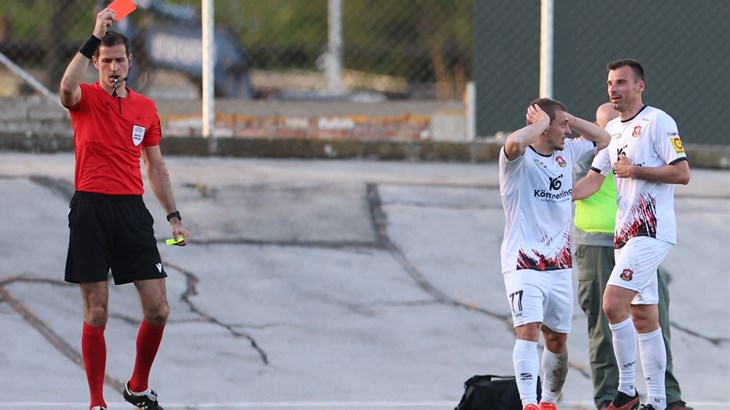 [VIDEO] Majstorović ekspresno zaradio jedan pa drugi žuti karton i morao napustiti igru