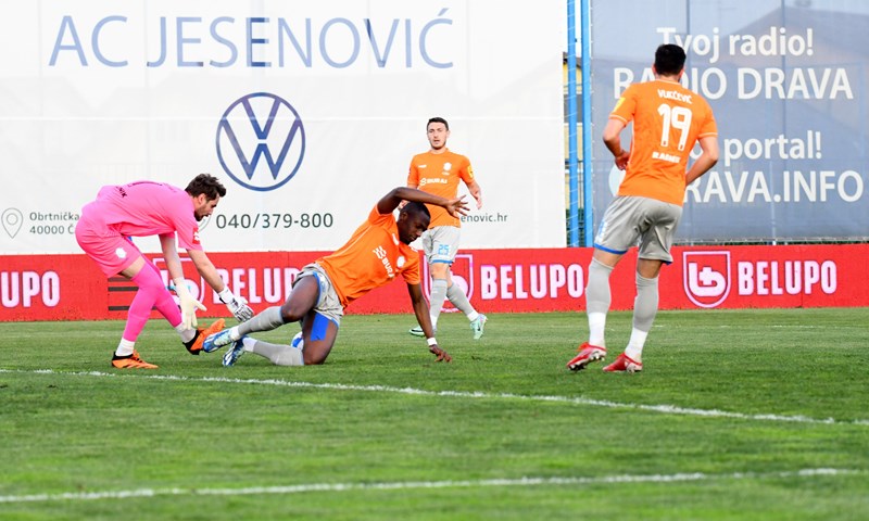 [SAŽETAK] Slaven Belupo rasipa bodove, Varaždin napokon slavio u Koprivnici