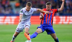 Livakovićev Fenerbahče ublažio poraz u sjajnoj utakmici u Pireju