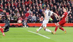 Pašalić dokrajčio Liverpool u briljantnoj izvedbi Atalante, Bayer nastavlja s pobjedama