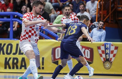 Izbornik Mavrović objavio popis igrača za prijateljske utakmice protiv Irana