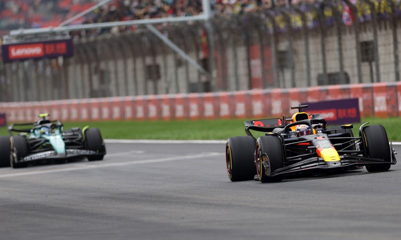 Nakon pobjede u sprintu, Verstappen najbrži i u kvalifikacijama