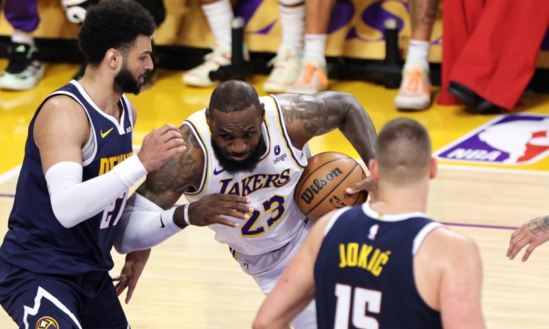 Lakersi i Pelicansi oprostili se od doigravanja, Celticsi nadomak prolaza