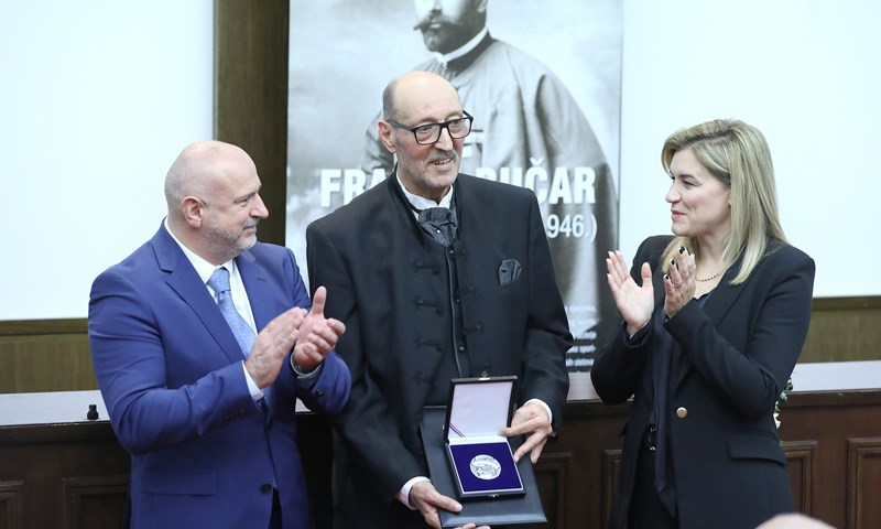Preminuo bivši izbornik hrvatske ženske rukometne reprezentacije Vatromir Srhoj