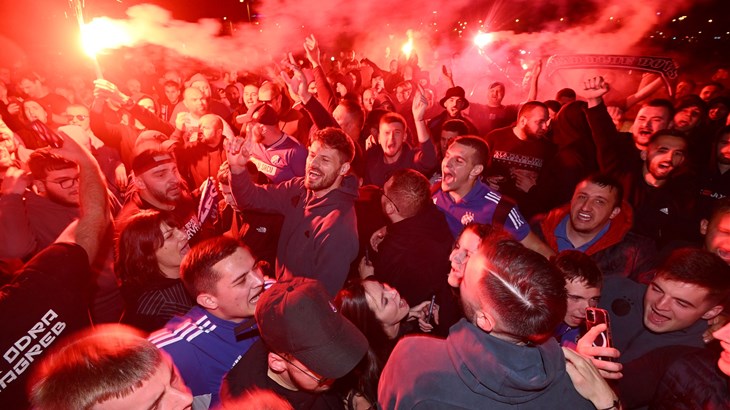 Maksimir je 'gorio' kada se pojavio Dinamov autobus, igrače je dočekala euforija