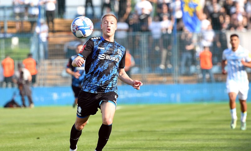 Hat-trick Drožđeka već u prvom poluvremenu za prvu ovosezonsku pobjedu hrvatske kolonije u Iranu