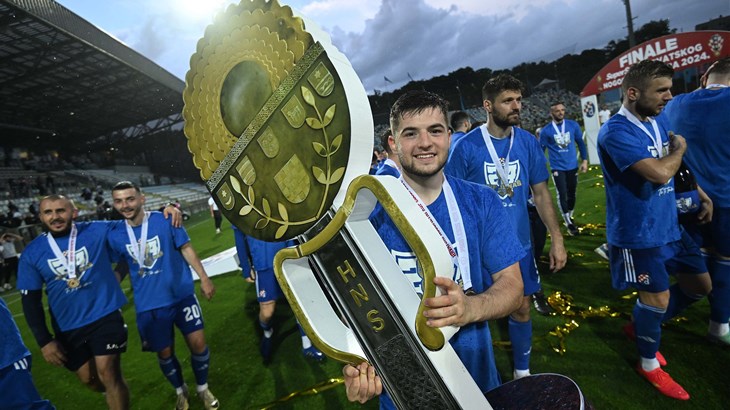 Dinamo protiv Rudeša pred rasprodanim stadionom slavi naslov i ruši rekord gledanosti