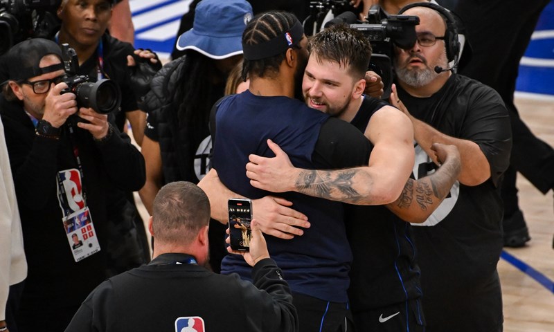 Sjajni Dallas Mavericksi stigli na korak do velikog NBA finala