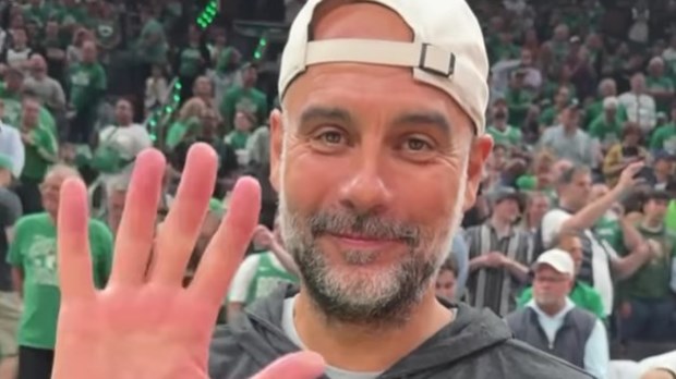 Guardiola na NBA finalu navijao za Boston Celticse