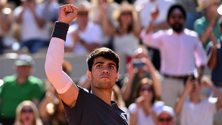 Alcaraz u odličnom polufinalu okrenuo Sinnera, u finalu ga čeka Zverev