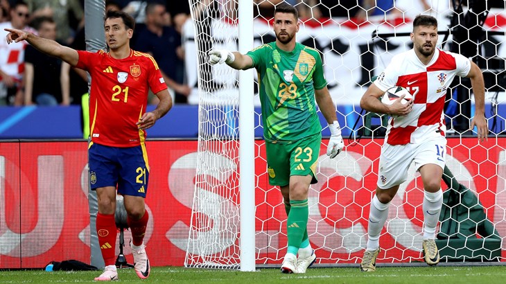 Simon: 'Bio sam siguran da će Petković pucati u moju desnu stranu'