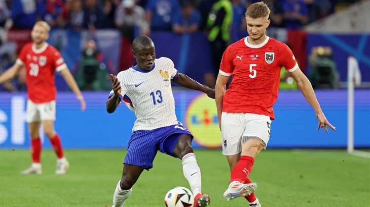 Francuska autogolom do tijesne pobjede u Düsseldorfu, Mbappe nije imao nos za gol