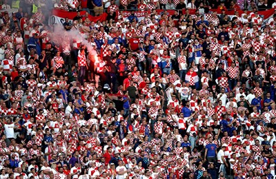 Hrvatski nogometni savez novčano kažnjen zbog ponašanja dijela navijača