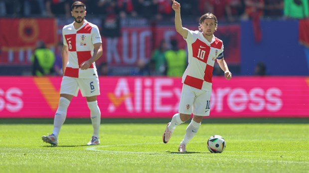 Vatreni se vratili treninzima, traži se dobitna kombinacija za Talijane