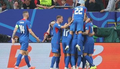 U dvoboju Slovačke i Rumunjske remi vodi obje reprezentacije u osminu finala