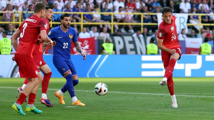 Kiks Francuza protiv otpisane Poljske i pad na drugo mjesto