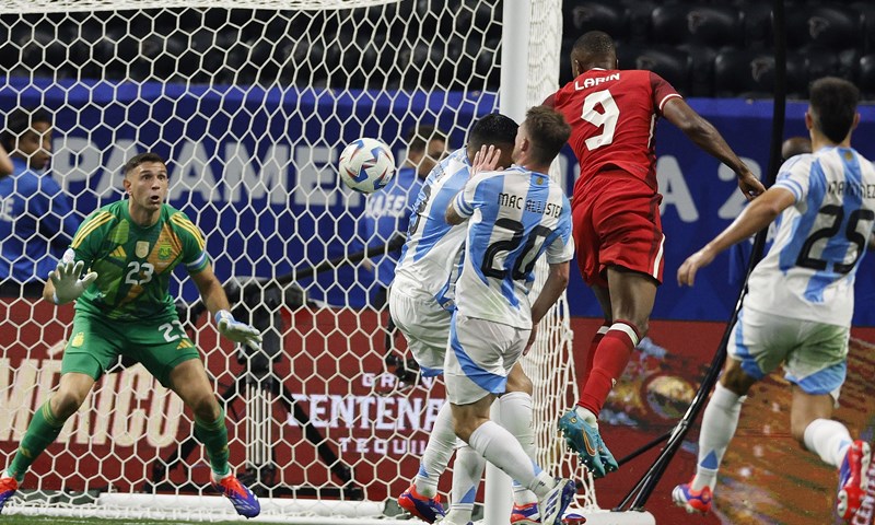 Argentina izborila četvrtfinale Copa Americe, pobjeda Kanađana