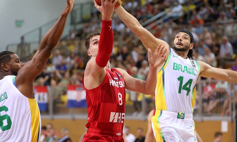 Sjajni Hezonja i Šarić nosili Hrvatsku do pobjede protiv Acinog Brazila