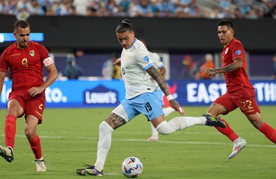 Marcelo Bielsa suspendiran zbog kašnjenja Urugvaja na travnjak