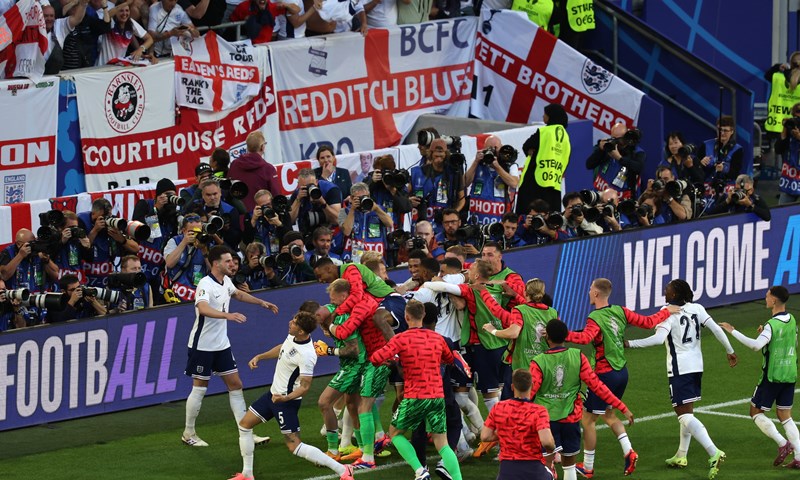 Kronologija: Engleska u finalu Eura