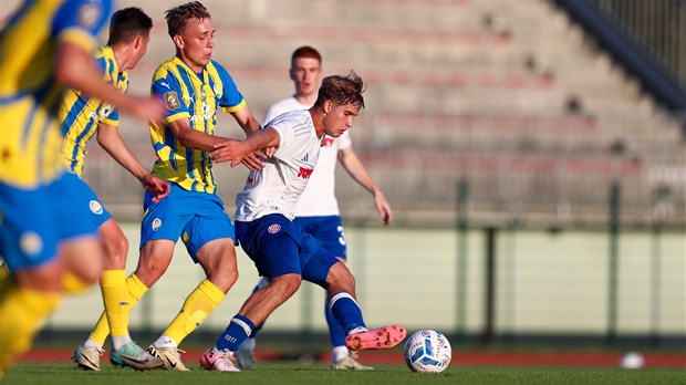 [VIDEO] Hajduk protiv Šahtara rano poveo pa primio naivan pogodak iz prekida