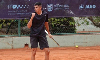 Luka Mikrut nadigrao domaćeg igrača i prošao u finale turnira u Antalyji