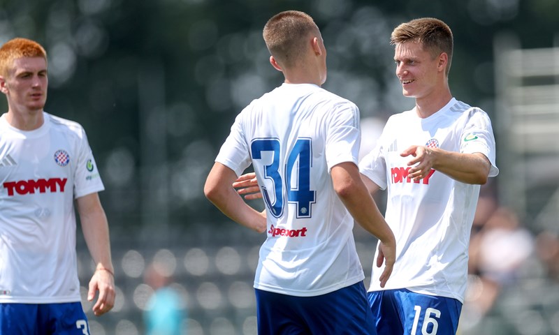 Prvi izlazni transfer Hajduka, mladi ofenzivac sreću će potražiti u susjedstvu