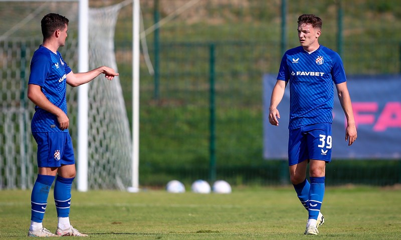 Perković je početničkom pogreškom Ukrajincima poklonio drugi gol