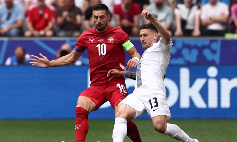 Dušan Tadić neće više igrati za Srbiju: 'Reprezentacija je za mene uvijek bila ljubav'
