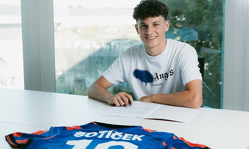 Službena potvrda: Marin Šotiček stavio potpis na ugovor s Baselom