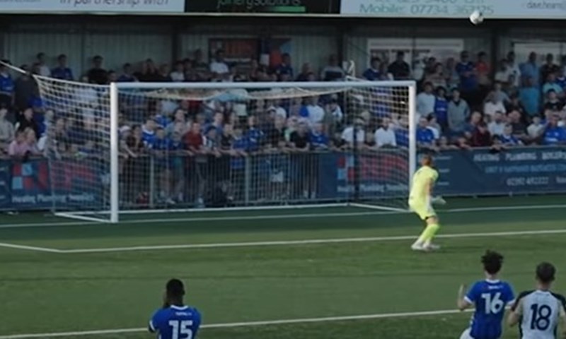 Senzacionalan gol braniča za bivši klub Nike Kranjčara
