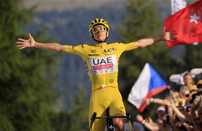 Tadej Pogačar pobjedom u kronometru potvrdio osvajanje Tour de Francea