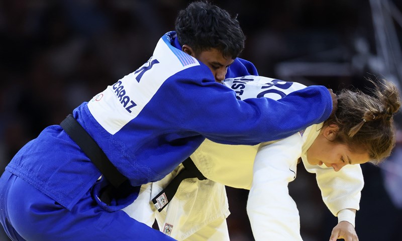 Džudo: Leški osvojila prvo zlato za Sloveniju u Parizu, iskusni Japanac obranio olimpijski naslov