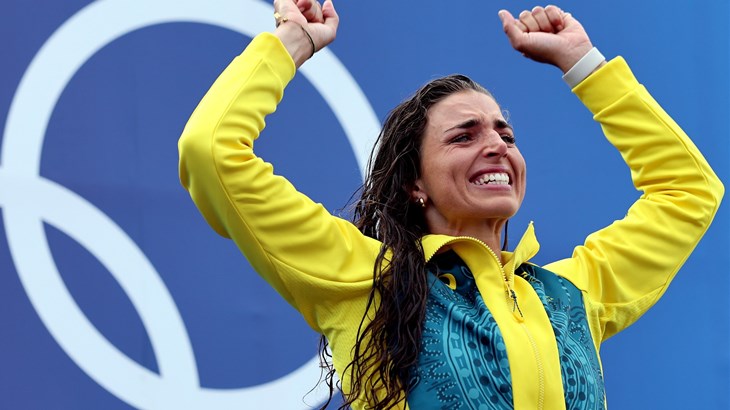 Australka Fox apsolutno dominira na divljim vodama