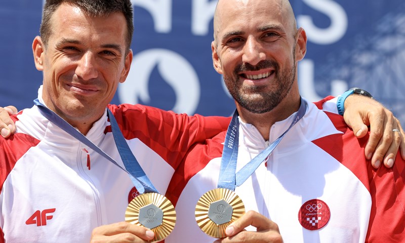 Raspjevani Sinkovići: 'Predivno je osvojiti četiri olimpijske medalje zaredom, a bit će ih još!'