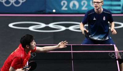 Stolni tenis: Peto uzastopno zlato za Kinu, francuski tinejdžer nošen publikom stigao do bronce