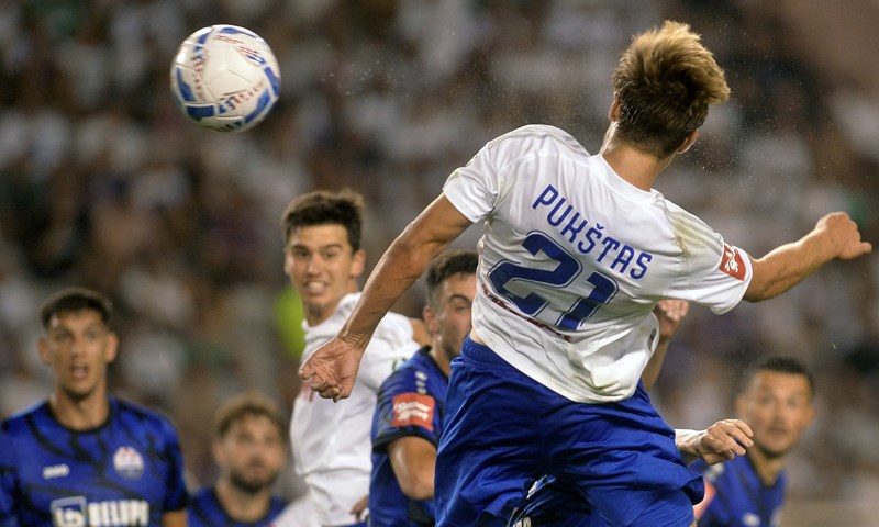 Pukštasu poništen gol, a ubrzo nakon toga Slaven Belupo ostao je s desetoricom