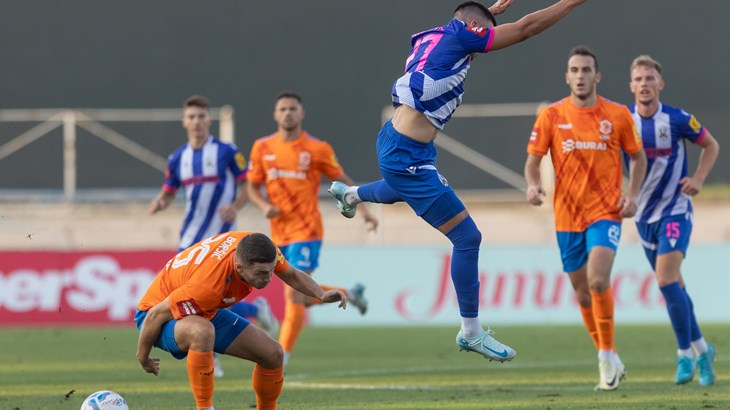 Blitzkrieg Lokomotive u finalu Arena kupa, Varaždinci nakon tučnjave poraženi s desetoricom